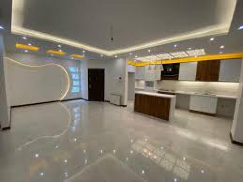 آپارتمان تک واحدی - خیابان منتظری کد فایل :7818 (املاک کاشمر)