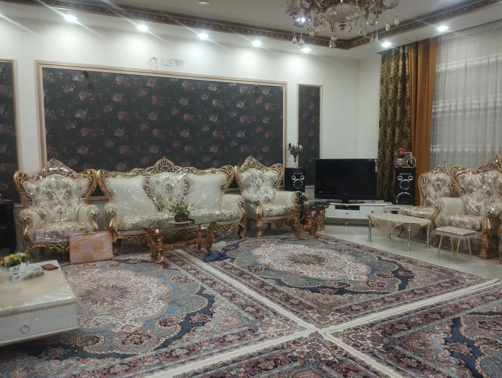 فروش ویلایی جنوبی 300متری شیک ،خیابان طالقانی