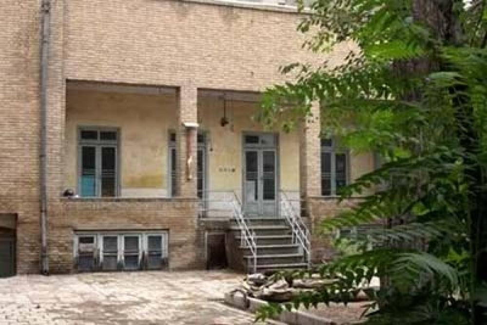 فروش ویلایی قدیمی تخریبی - بهبودی سمت فرد کدفایل 6529 (املاک کاشمر)