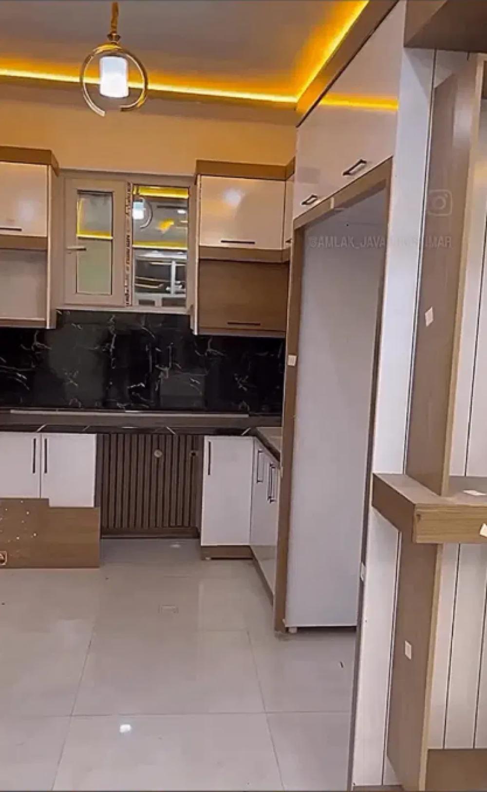 فروش منزل ویلایی - خیابان 17 شهریور کد فایل 2522 (املاک کاشمر)