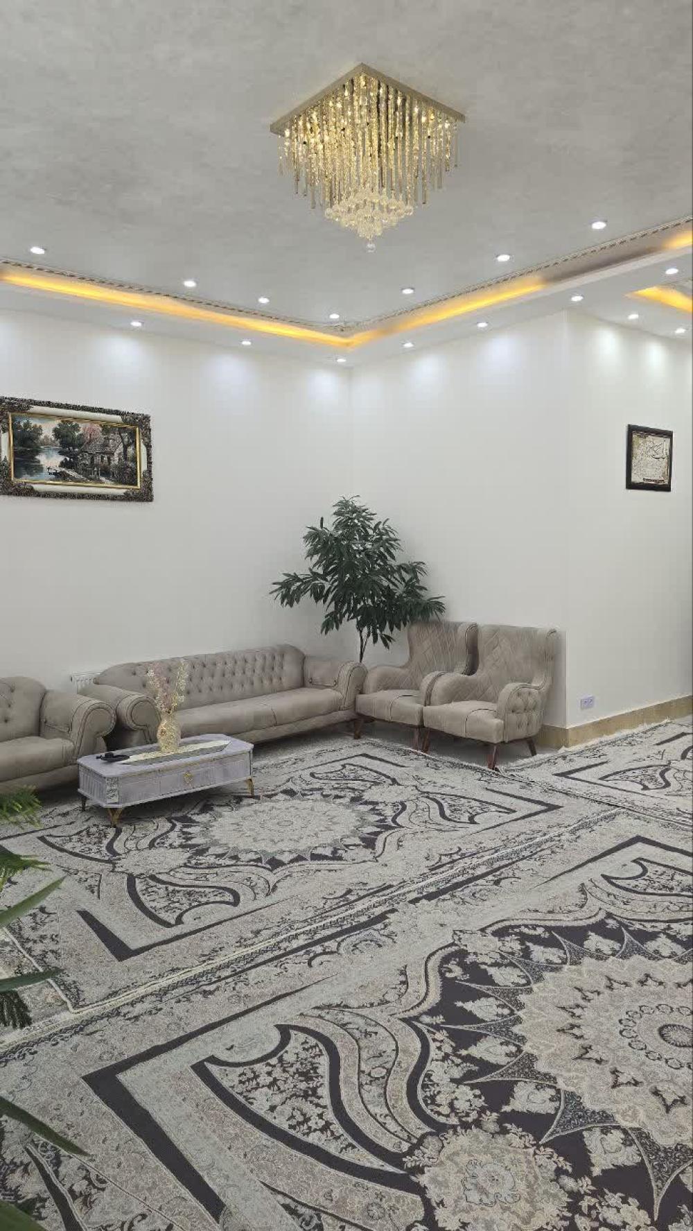 فروش منزل ویلایی نوساز - 15خردادنزدیک به حاشیه کد فایل 9001 (املاک کاشمر)