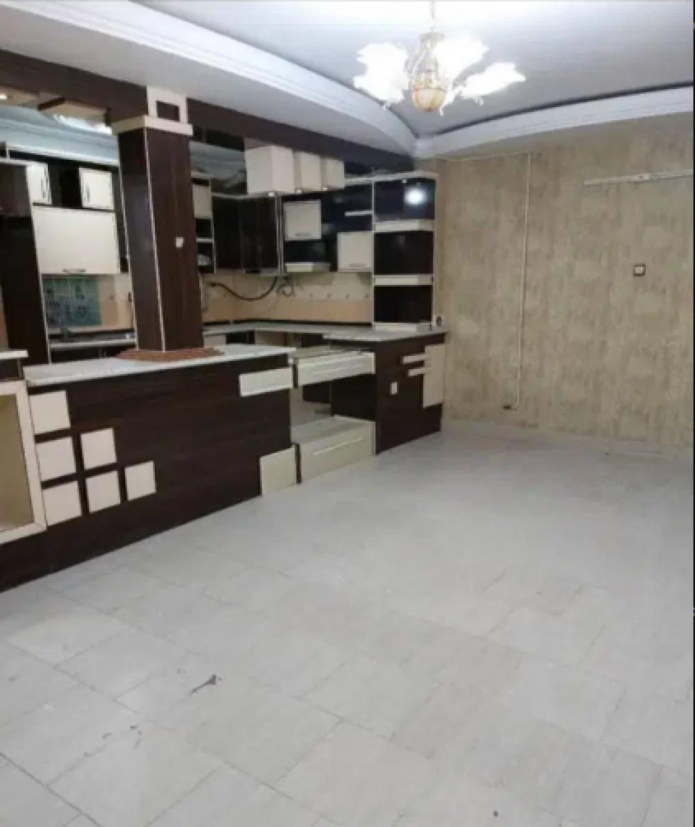 فروش طبقه سوم - شهاب ترشیزی کد فایل 2522 (املاک کاشمر)